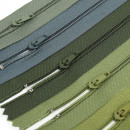 Молния MaxZipper пласт. юбочная №3, п/а 20см, АССОРТИ №7 уп.10цв х 5шт