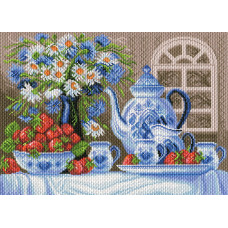 Рисунок на канве МАТРЕНИН ПОСАД арт.37х49 - 1809 Клубничное чаепитие