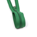 Молния MaxZipper пласт. спираль №5-N 50см цв.F258 зелёный уп.10шт