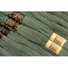 Нитки мулине цв.3802 хаки 12х10м С-Пб